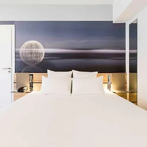 4* Hotel Novotel & Biarritz